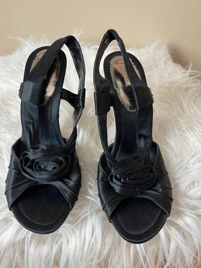 Max Studio Black Satin Slingback Heels with Rosette. Size9.